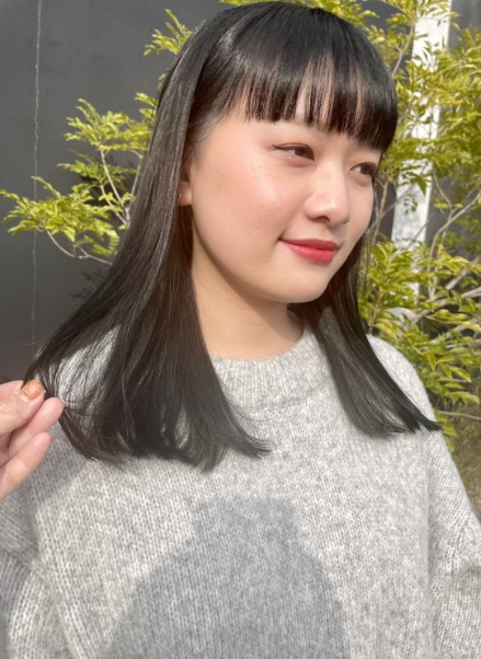 暗髪ストレートバングヘア 名古屋の美容室 Buddy Hair バディヘア